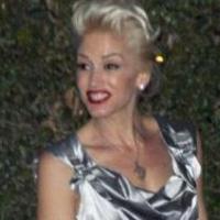 Gwen Stefani : Elle laisse apparaître un ventre rond... Abus ou heureux événement ?