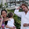 Josh Holloway, son épouse Yessica Kumala et leur fille Java le 24 avril 2010 à Maui, Hawaï