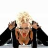 Dans le clip de Not myself tonight, Christina Aguilera, très sexuelle, ne s'interdit aucune provocation et surfe sur des codes qui ont fait la gloire de Madonna et Lady Gaga