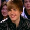 Justin Bieber était l'invité du Grand Journal de Canal+, vendredi 30 avril.