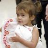 Jessica Alba fait du shopping avec sa fille Honor à Beverly Hills le 7 mai 2010 : La fillette est une vraie coquine !