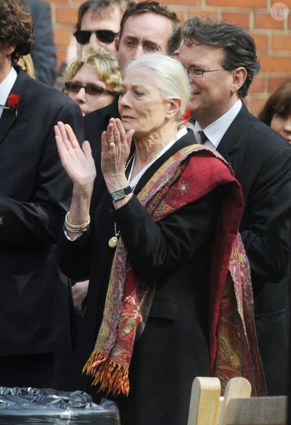 Vanessa Redgrave lors des obsèques de son frère Corin, le 12 avril 2010
