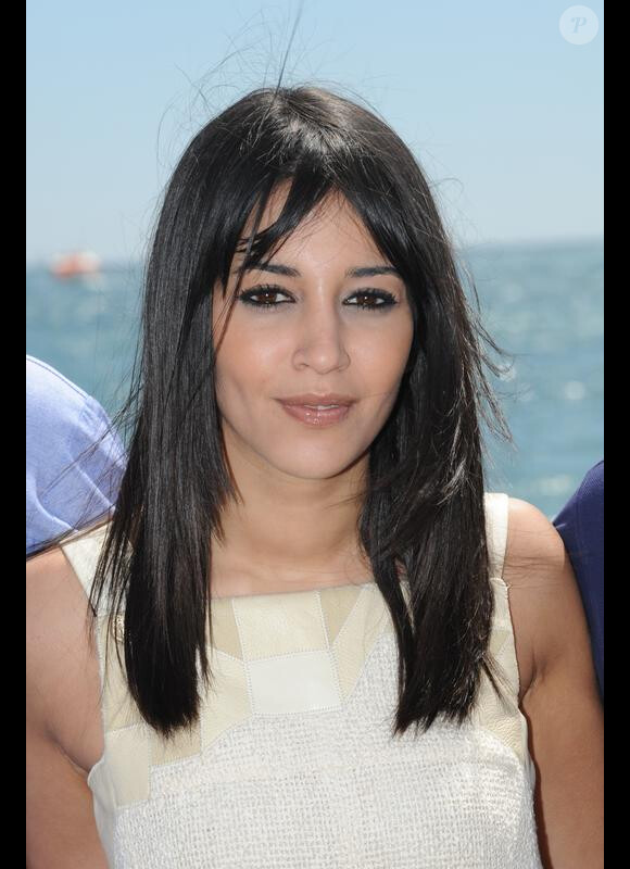 Leïla Bekhti au photocall de Tout ce qui brille, lors du Festival de Cannes, le 16 mai 2010