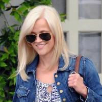 Reese Witherspoon : la blonde contre-attaque, et sa victime s'appelle... Robert Pattinson !