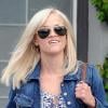 Reese Witherspoon s'est rendue, ce mardi 18 mai, au Nail George Salon pour se faire une teinture blonde platine à la veille du premier jour de tournage de son nouveau film, Water for Elephants.