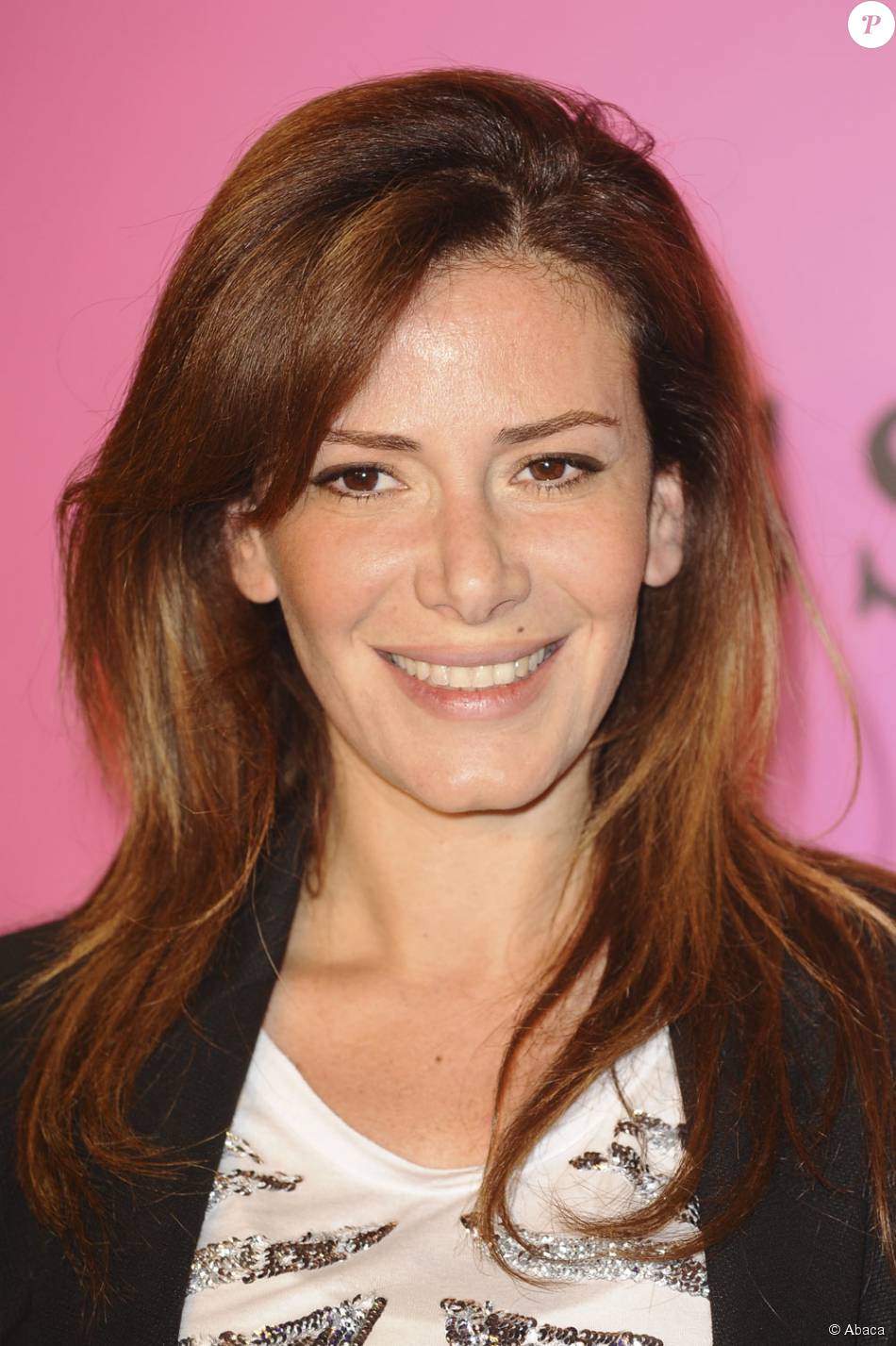 Elsa Fayer est dans la grille de cet été - Purepeople