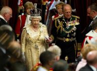 Regardez la reine Elizabeth II, dans la plus pure tradition, prononcer le "discours du trône" pour le renouveau !