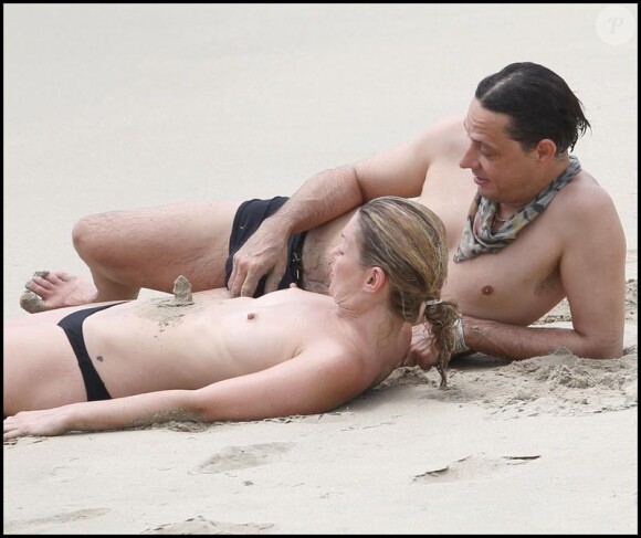 Kate Moss et Jamie Hince se la coulent douce à St Barth...