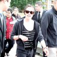 Kristen Stewart et Taylor Lautner reviennent de leur balade en bateau, le dimanche 30 mai à Sydney, en Australie.