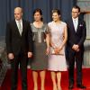 A Stockholm, les 16 et 17 juin, des invités de prestige ont commencé à affluer en vue du mariage de la princesse Victoria samedi 19 juin. Avec les futurs mariés (à droite), le premier ministre Fredrik Reinfeldt et sa femme Filippa.