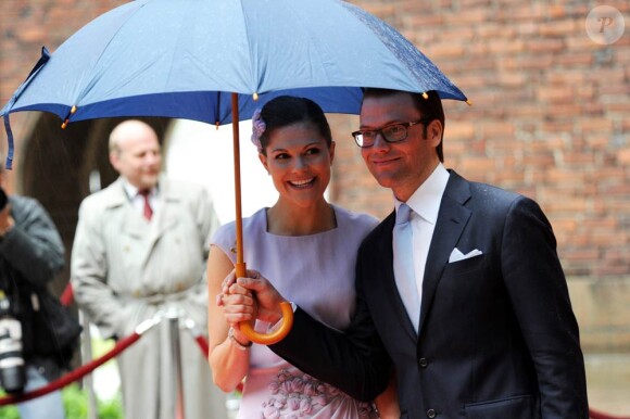 A Stockholm, les 16 et 17 juin, des invités de prestige ont commencé à affluer en vue du mariage de la princesse Victoria samedi 19 juin.