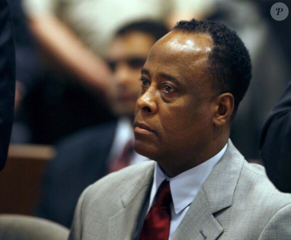Le docteur Conrad Murray apprend son inculpation devant le juge de la Cour supérieur de Los Angeles, le 8 février 2010