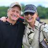 Au milieu des pros, amateurs et stars comme Michael Douglas (épaulé par sa sublime épouse Catherine Zeta-Jones), Tiger Woods a sombré au JP McManus, à Limerick. Confiant que ses enfants lui manquent...