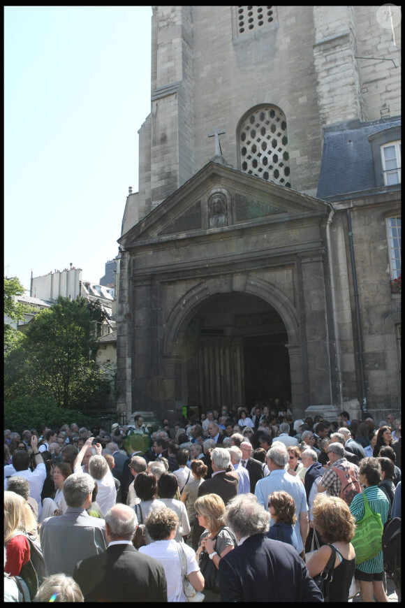 Les obsèques de Laurent Terzieff en l'église de Saint-Germain-des-Prés à Paris le 7 juillet 2010