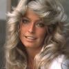 La sublime Farrah Fawcett et son fameux brushing ébouriffé... Une coiffure des plus mythiques !