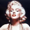 Marilyn Monroe, la plus grande des icônes glamour, celle qui a brillamment su mettre au goût du jour le carré