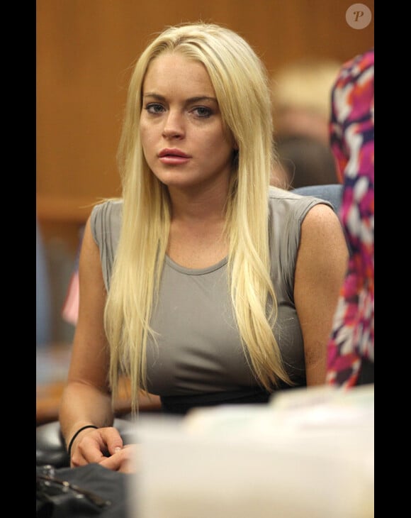 Lindsay Lohan prend connaissance de sa sentence définitive au tribunal de Beverly Hills avant son incarcération le 20 juillet 2010