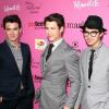 Les Jonas Brothers lancent Cambio.com, un site internet pour promouvoir les artistes qui leur sont chers.