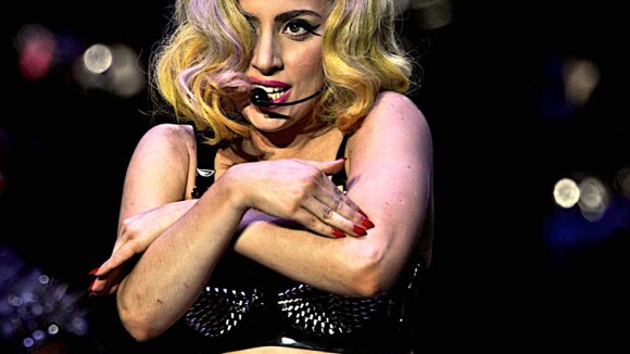 Lady Gaga : C'est fait, elle a sorti la camisole de force !