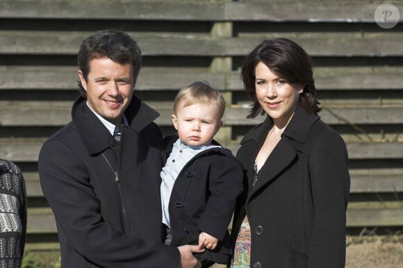 Très heureux événement chez le couple héritier de Danemark : Frederik et Mary, déjà parents de Christian et Isabella, attendent des jumeaux ! (photo : en 2007)