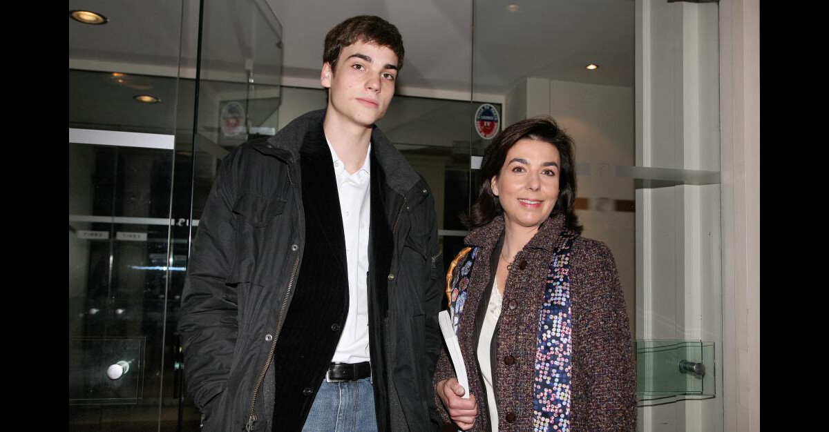 Photo : Valentin Montand et sa maman Carole Amiel - Purepeople