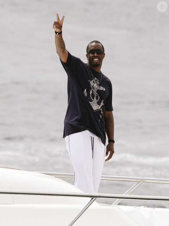 Sur son yacht, P. Diddy est le roi du monde ! 
