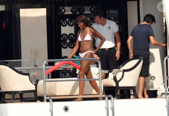 Pour Naomi Campbell et son homme Vladimir Doronin les vacances... ce n'est que sur un yacht ! What else ?
