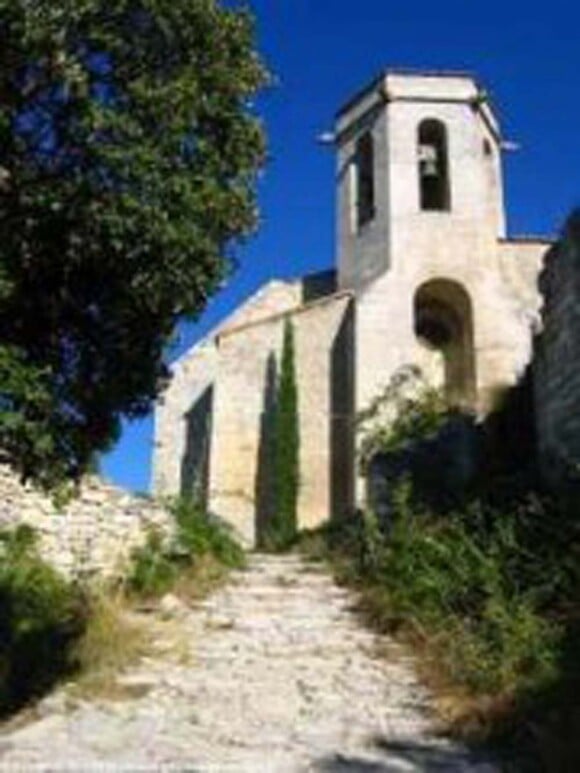 Eglise Notre-Dame-d'Alidon à Oppède dans le Vaucluse