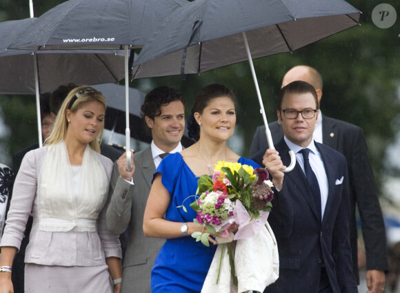 Madeleine, Carl Philip, Victoria et Daniel lors de la célébration du bicentenaire de la session du Parlement de 1810 à Orebro en Suède le 21 août 2010