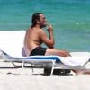 Rossano Rubicondi en mode plage avec sa chérie à Miami