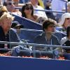 Dans les gradins de l'USTA Billie Jean King Tennis Center, à New York, Boris Becker et Noah, son fils de 16 ans, assistent à la victoire de Nadal sur Simon dans l'US Open 2010.