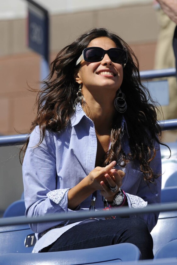 Dans les gradins de l'USTA Billie Jean King Tennis Center, à New York, Xisca soutient, fidèle au poste, son chéri le numéro un mondial Rafael Nadal lors de l'US Open 2010. Elle a apprécié sa victoire sur le Français Gilles Simon en 8e.