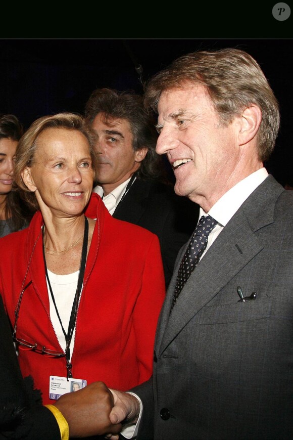 Bernard Kouchner "a le projet" d'épouser sa compagne depuis près de 30 ans, Christine Ockrent, à Rome !
