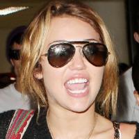 Miley Cyrus et Ashley Greene : Les deux beautés se souviendront longtemps de leur "trip in Paris" !