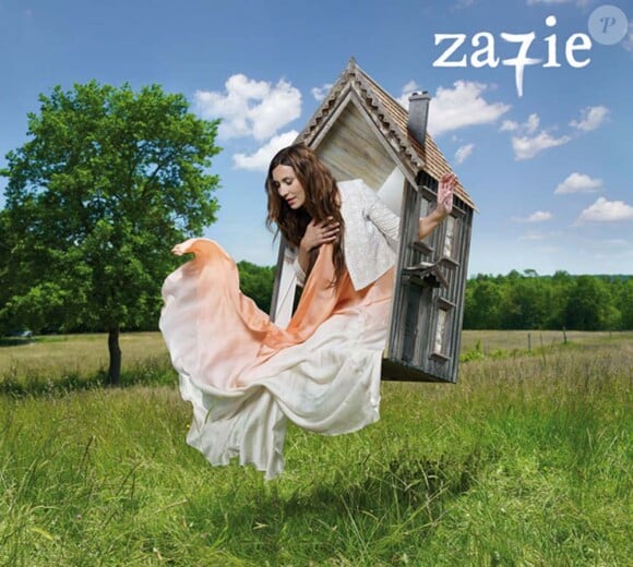 Zazie sur la pochette de son album Za7ie