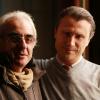 Alexandre Brasseur et le réalisateur Jacques Otmezguine sur le tournage de La Maison des Rocheville sur France 2 à partir du 28 septembre 2010