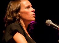 Découvrez la jolie Emily Loizeau, très enceinte... Elle va être maman pour la première fois !