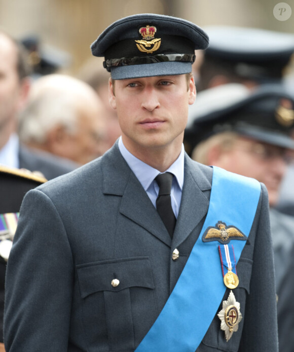 Le prince William lors de la commémoration de la Bataille d'Angleterre en l'abbaye de Westminster à Londres le 20 septembre 2010