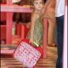 Jessica Alba et sa petite Honor font du shopping chez Lola et Moi, à Los Angeles, le 25  septembre 2010