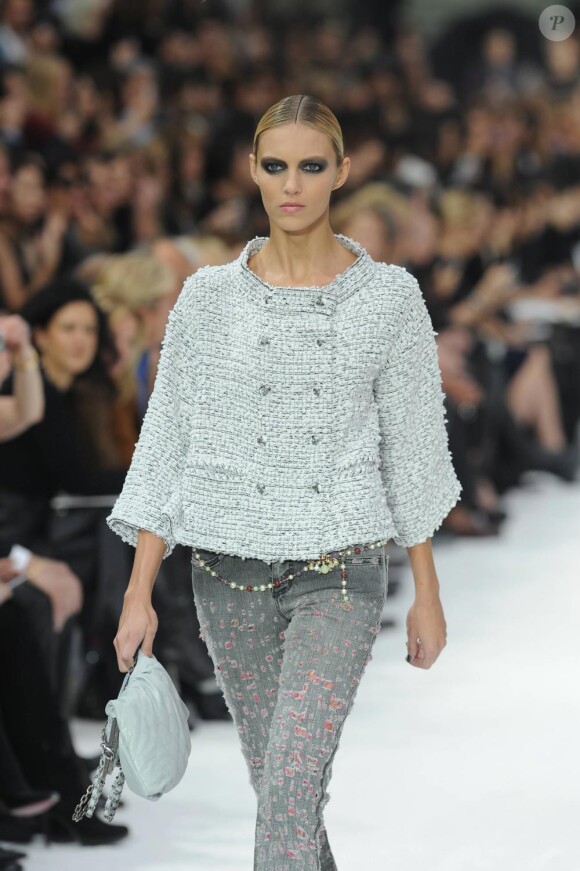 Défilé Chanel P/E 2011 au Grand Palais. Le 5 octobre 2010