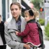 Jessica Alba et sa fille Honor Warren s'éclatent dans les rues de Beverly Hills le 5 octobre 2010