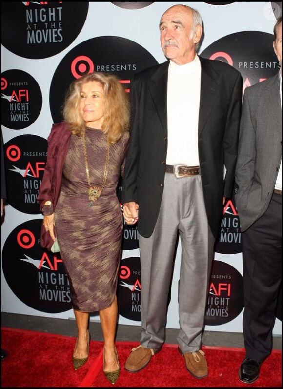 Sean Connery et son épouse Micheline en 2008 à Hollywood