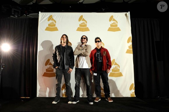 Pour le nouveau titre de la saga Medal of Honor, à paraître en octobre 2010, Linkin Park prête son nouveau single The Catalyst. Joe Hahn en réalise le clip, ainsi qu'une vidéo teaser du jeu.
