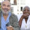 Gérard Jugnot et Firmine Richard, parrains de la Fête des Vendanges de Montmartre 2010, ont scrupuleusement respecté, samedi 9 octobre, le mot d'ordre de ce millésime : l'humour !