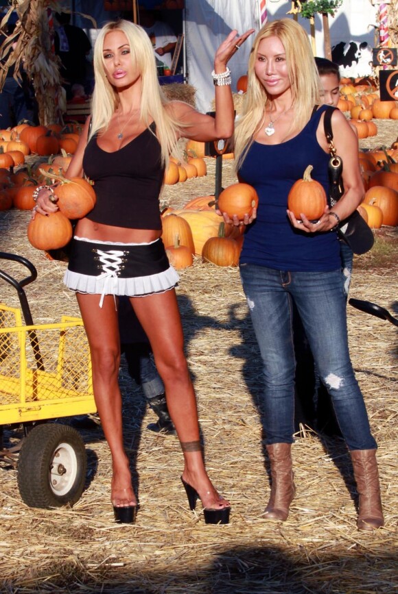 Samedi 8 octobre, Shauna Sand et une amie se rendaient à la Pumpkin  Patch, à Los Angeles, samedi 9 octobre.