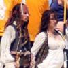 Johnny Depp et Penélope Cruz, enceinte, sur le tournage de Pirates des Caraïbes - La Fontaine de Jouvence, en septembre 2010.