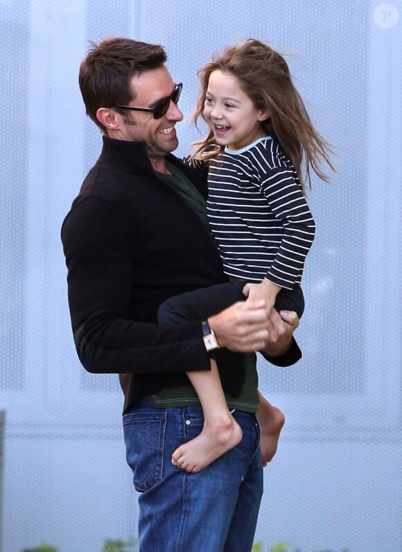 Hugh Jackman et sa fille Ava à New York. 10 octobre 2010