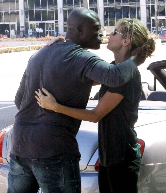 Heidi Klum et Seal se quittent à l'aéroport de Los Angeles. Septembre 2010