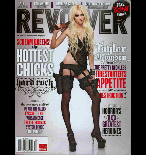 Taylor Momsen en couverture de Revolver