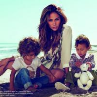 Jennifer Lopez et ses jumeaux, stars de la nouvelle campagne Gucci !